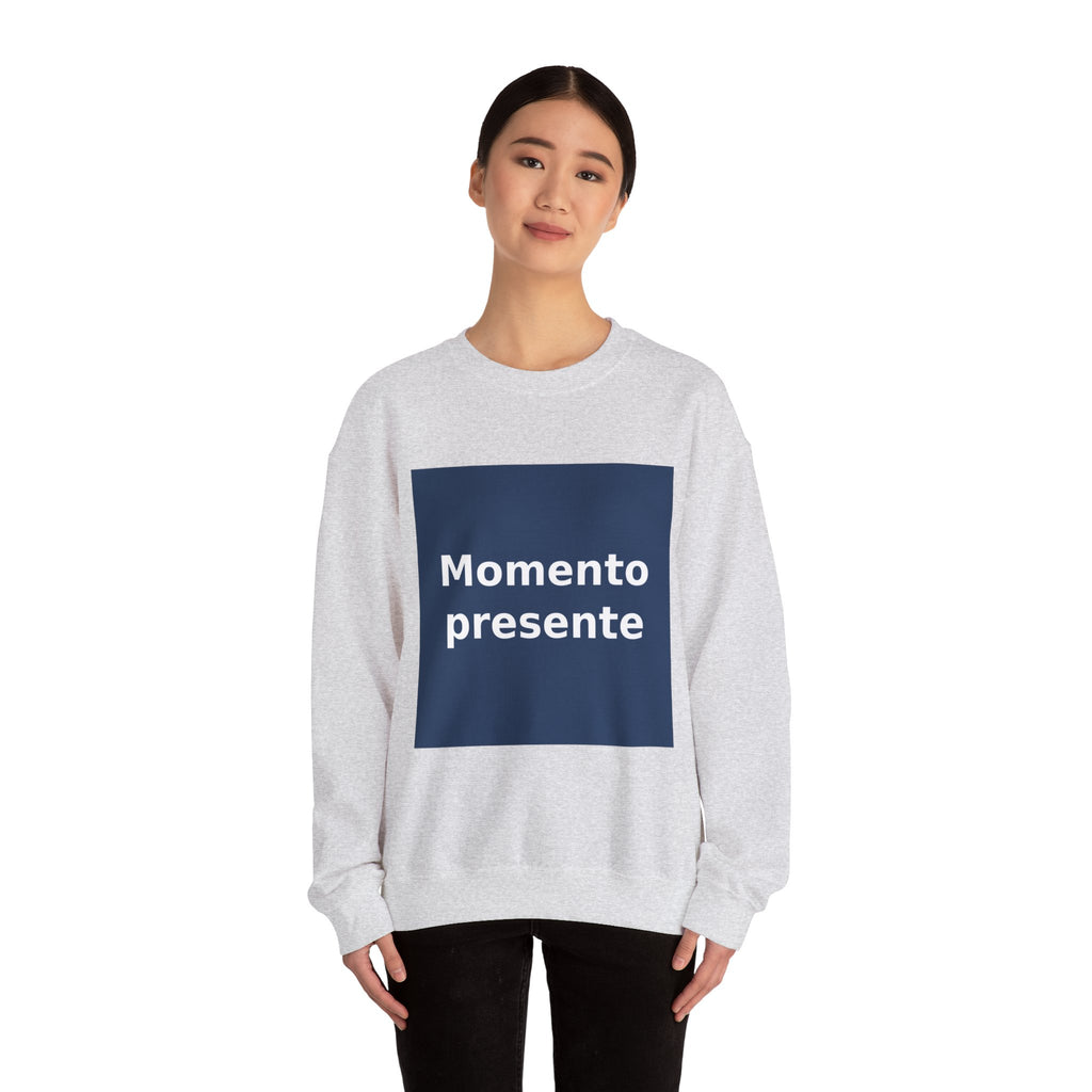 "Momento presente" Black Cat Crewneck | College Girl Gift | Fashion | KayKay Classics