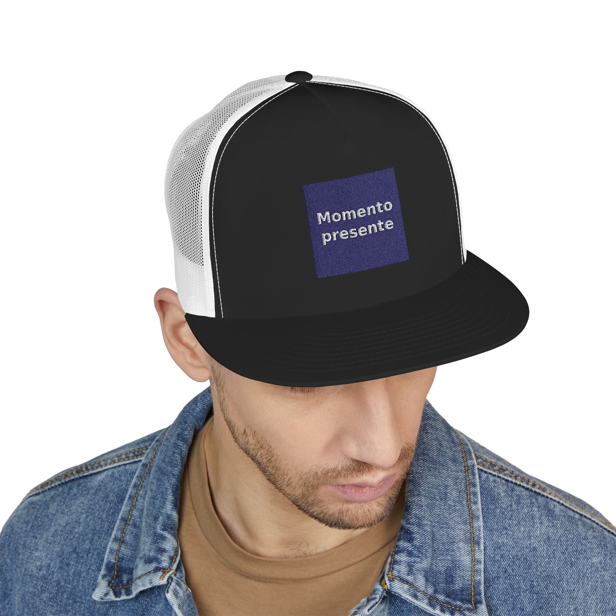 "Momento presente" Black Cat Trucker Cap | College Girl Gift | Fashion | KayKay Classics
