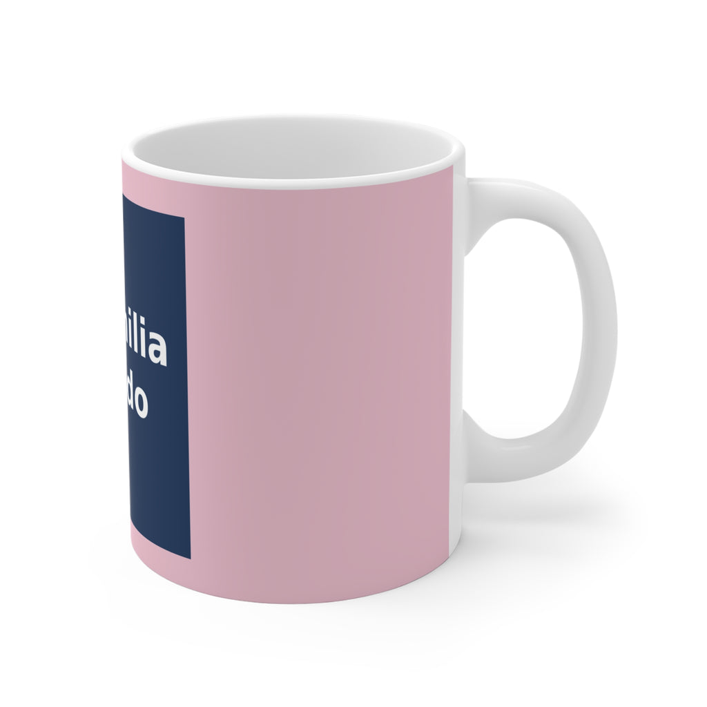 "La familia es todo" Black Cat Mug | College Girl Gift | Fashion | KayKay Classics