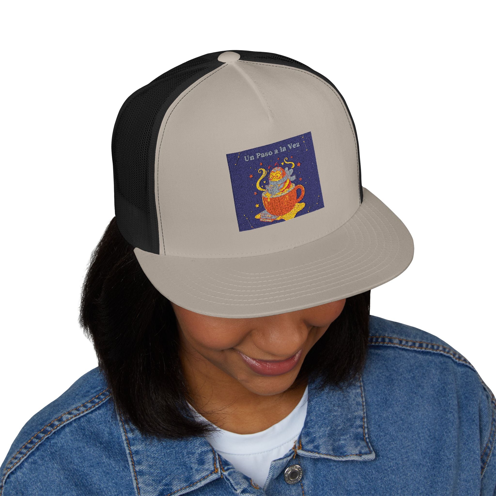 Honeybees Trucker Cap – Un Paso a la Vez