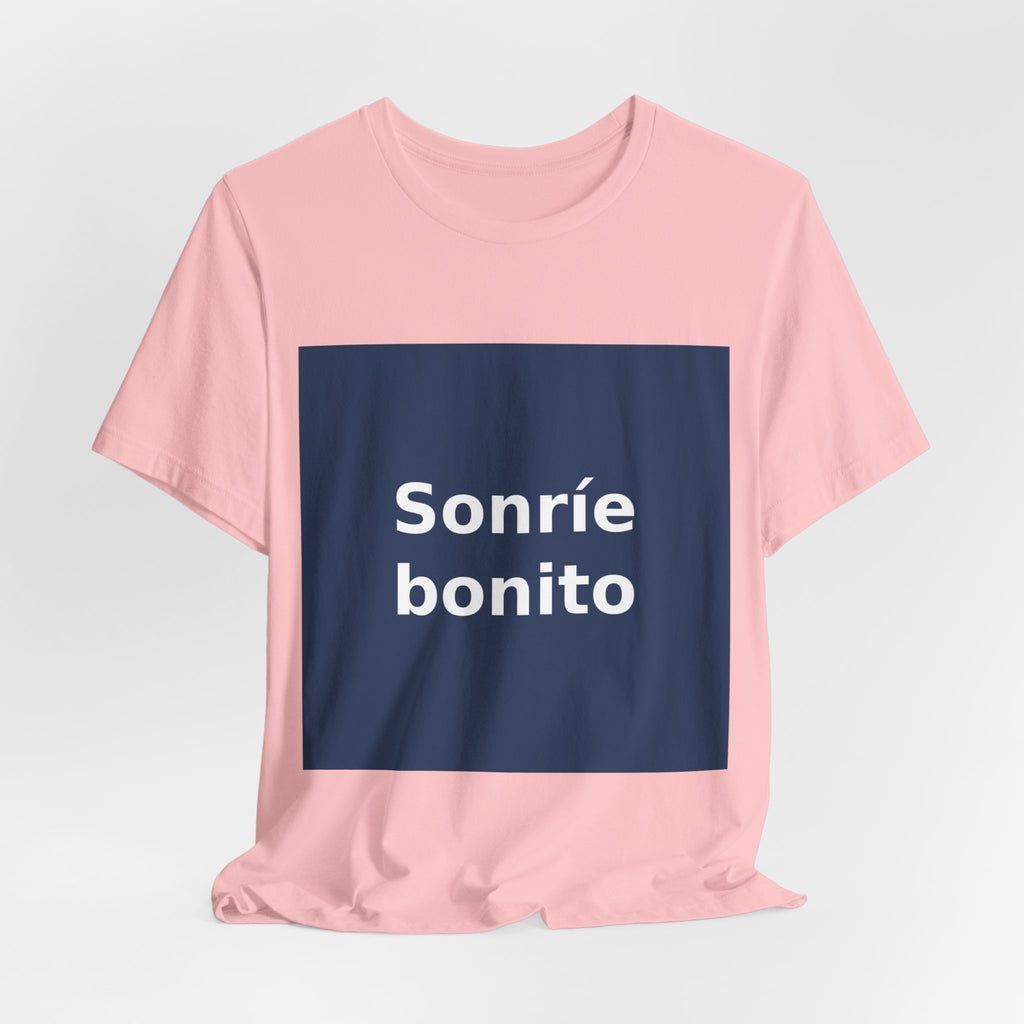 "Sonríe bonito" Black Cat Women Tee | College Girl Gift | Fashion | KayKay Classics