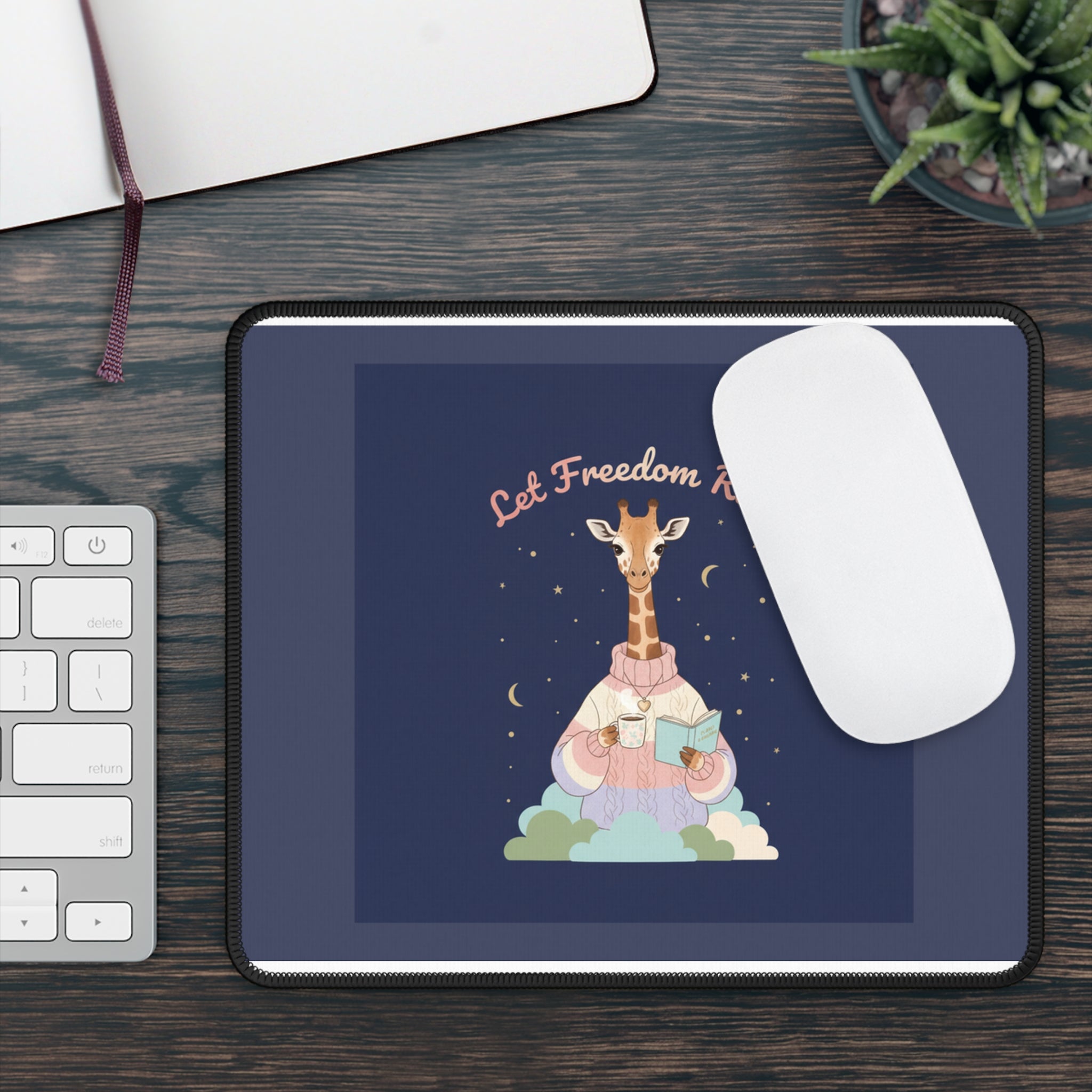 Giraffe Mouse Pad – Let Freedom Ring