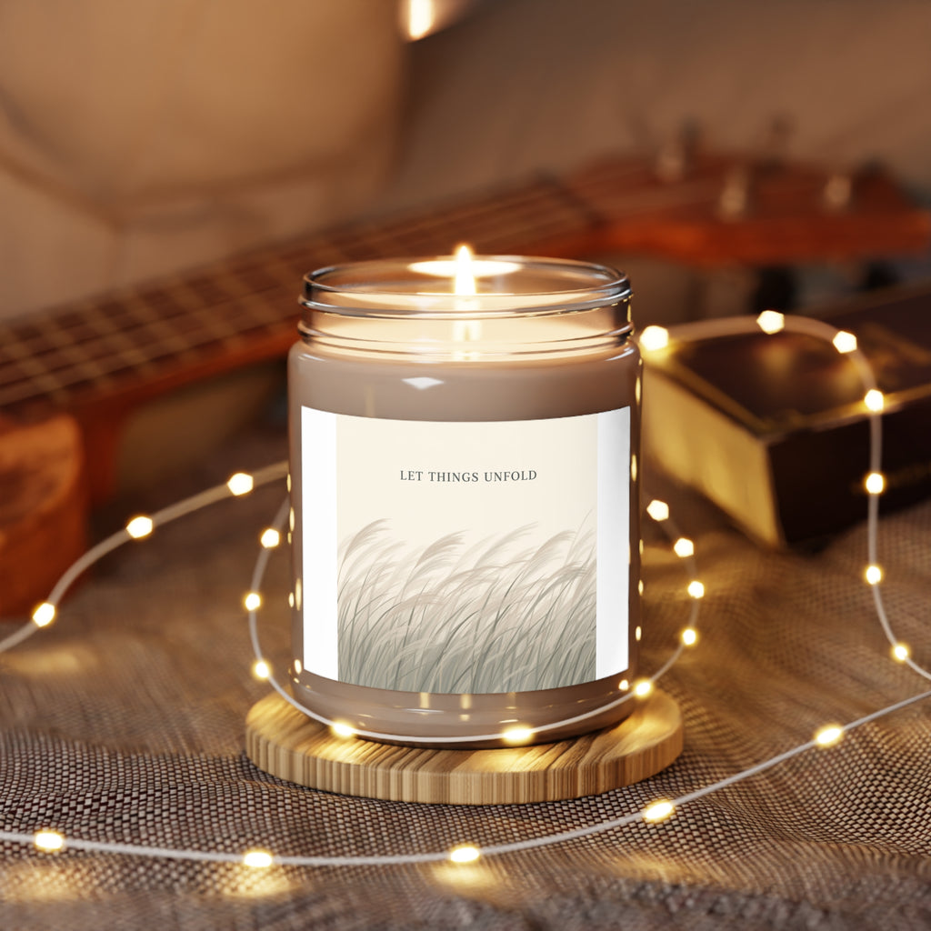LET THINGS UNFOLD Scented Candle