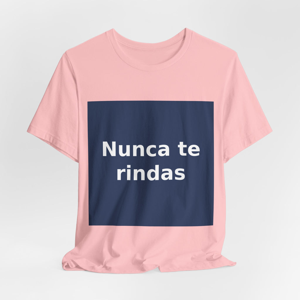 "Nunca te rindas" Black Cat Women Tee | College Girl Gift | Fashion | KayKay Classics
