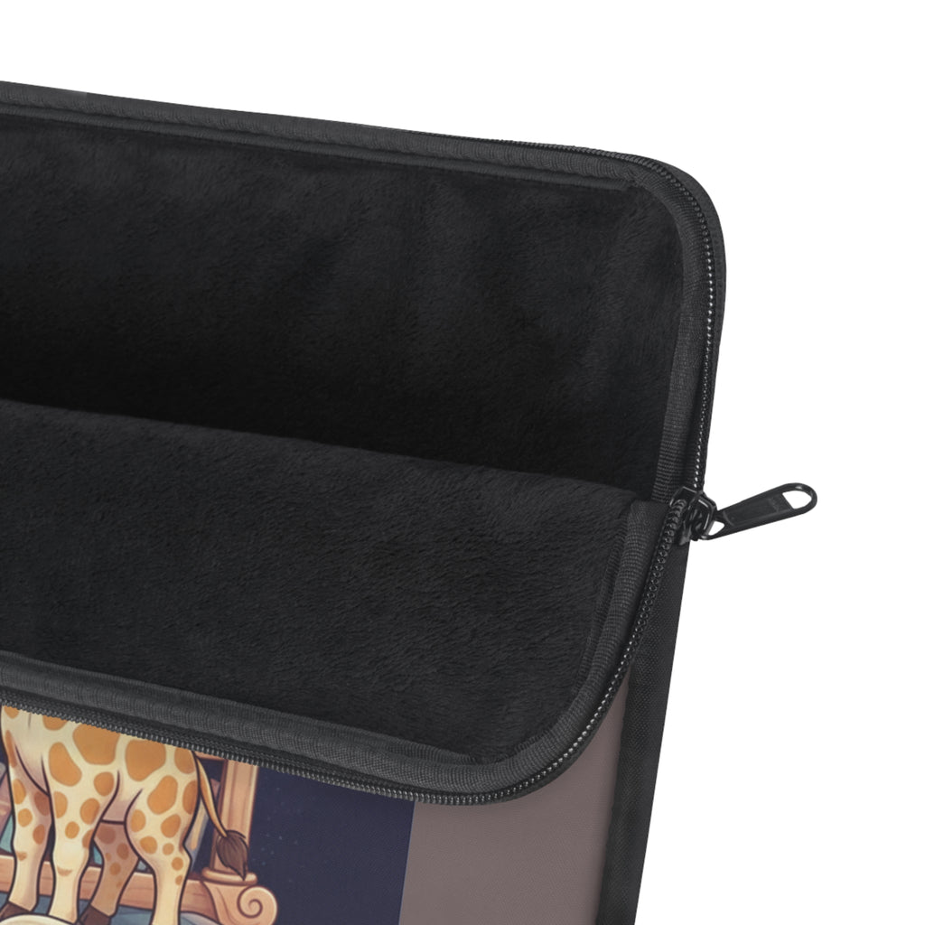 Giraffe Laptop Sleeve – Most Fun Wins