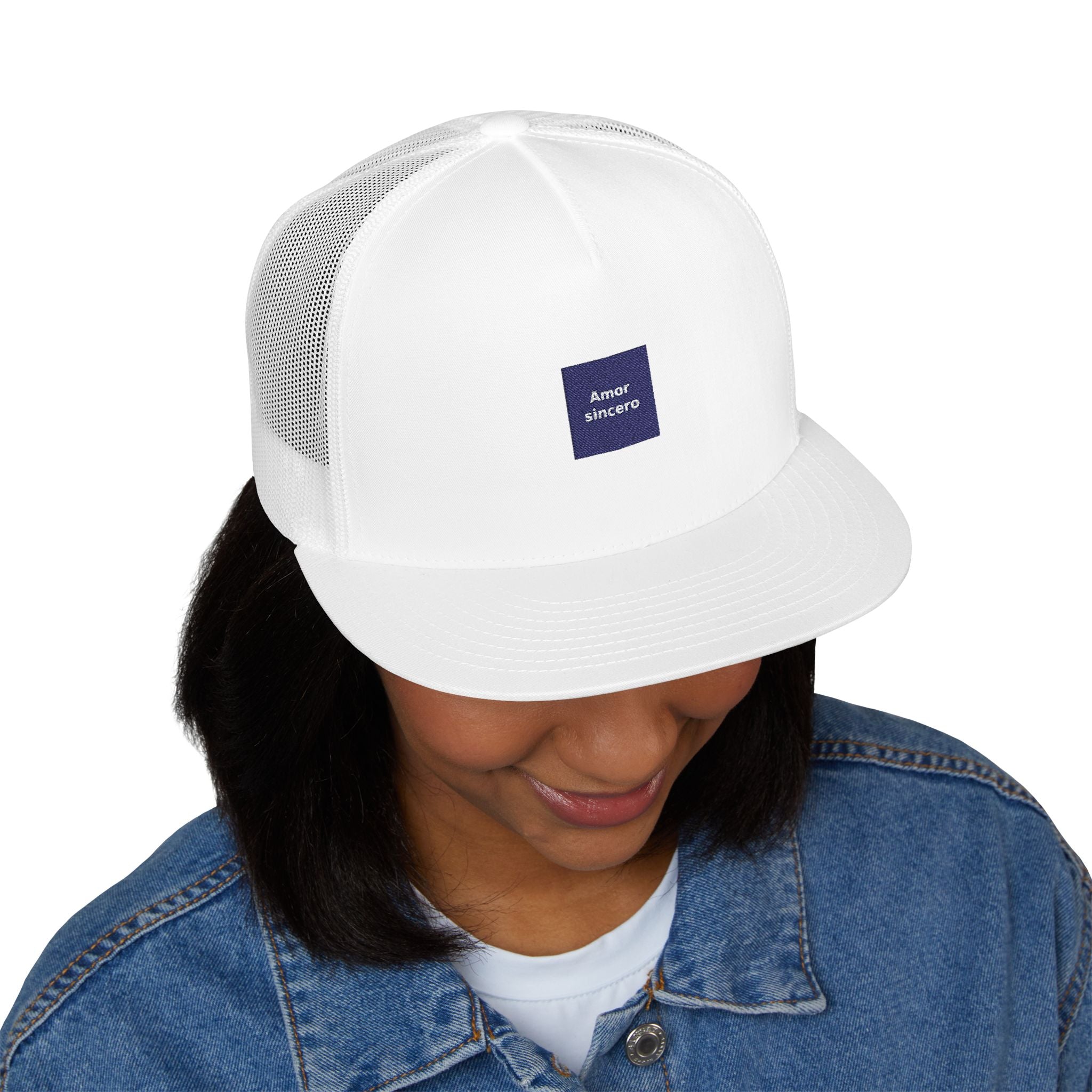"Amor sincero" Black Cat Trucker Cap | Trendy Gift for Her | Lifestyle | KayKay Classics